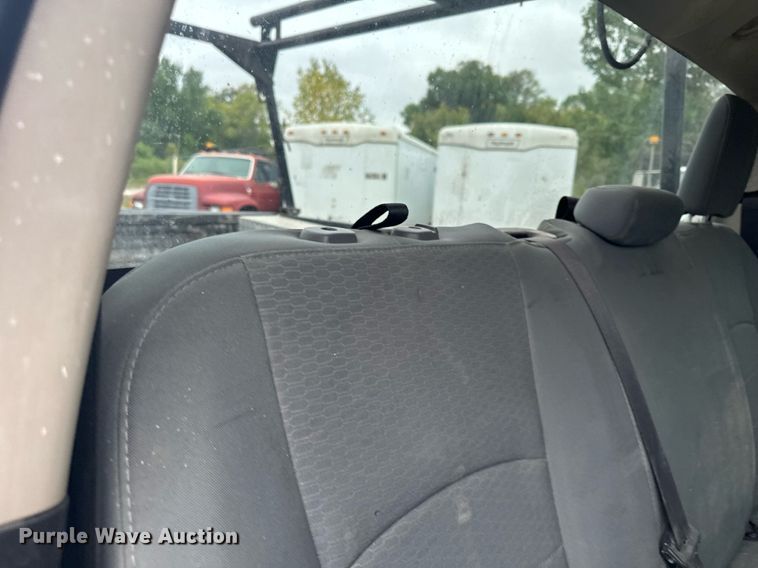 image for item MQ9395 2013 Dodge Ram 2500  Crew Cab pickup truck