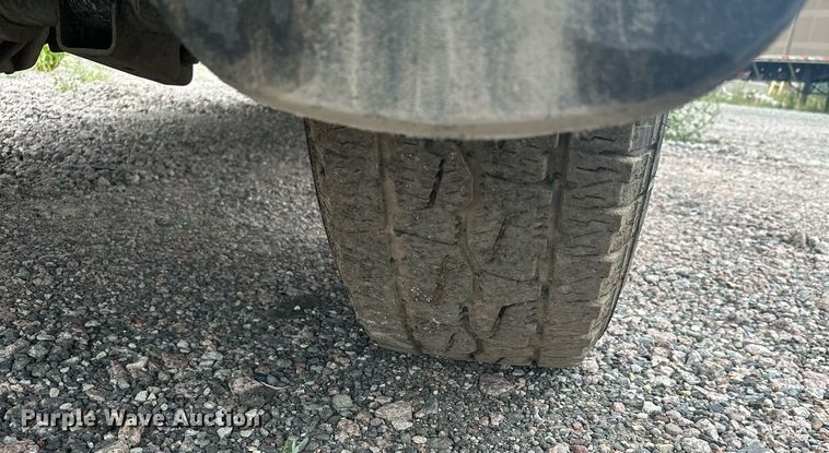 image for item MQ9395 2013 Dodge Ram 2500  Crew Cab pickup truck