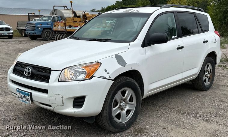 image for item MQ9401 2012 Toyota RAV4  SUV