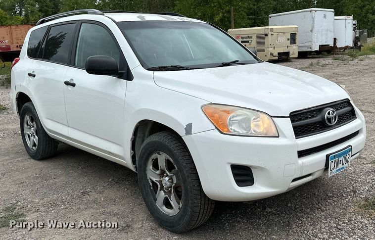 image for item MQ9401 2012 Toyota RAV4  SUV