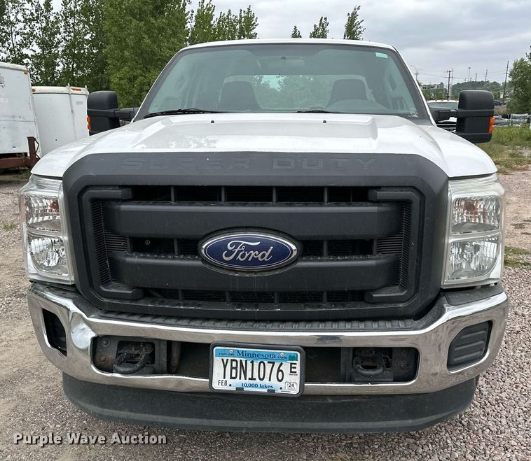 image for item MQ9408 2015  Ford F250 Super Duty  Ext. Cab pickup truck