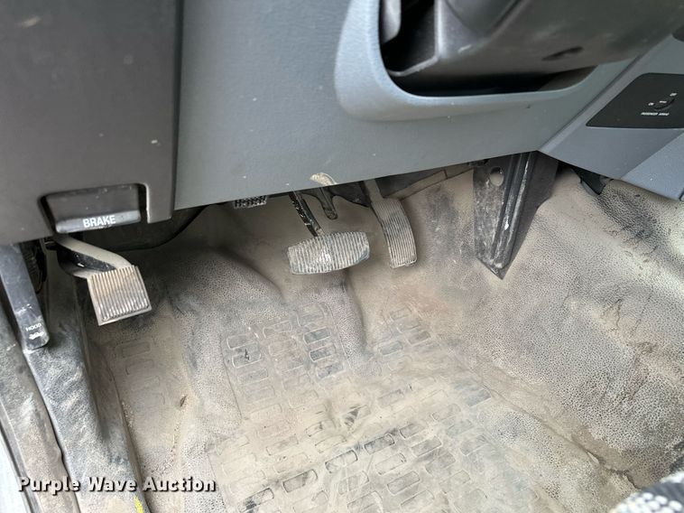 image for item MQ9408 2015  Ford F250 Super Duty  Ext. Cab pickup truck