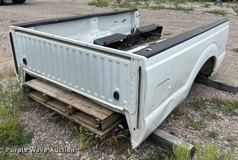 image for item MQ9416 Ford pickup truck bed