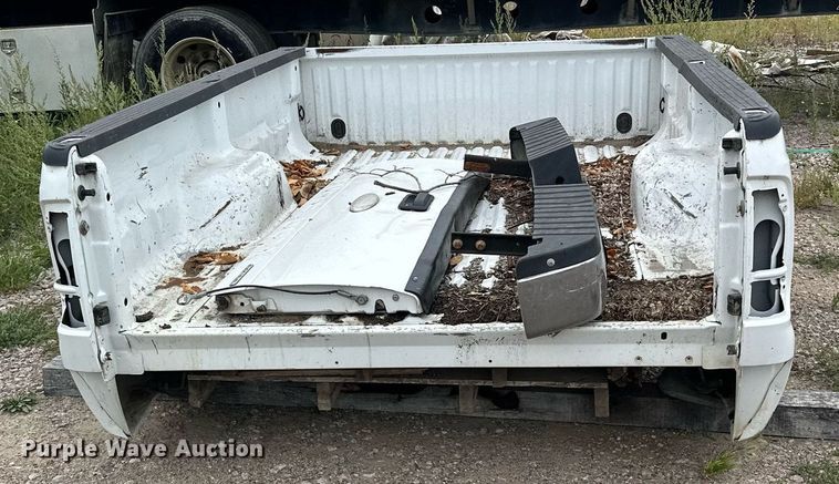 image for item MQ9416 Ford pickup truck bed