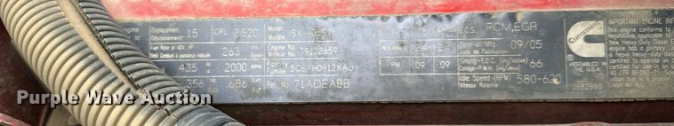 image for item MQ9429 2006 International 9900i  semi truck