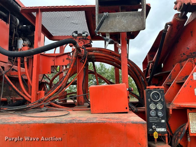 image for item MQ9430 1994 Al-jon 400logger  refuse compactor