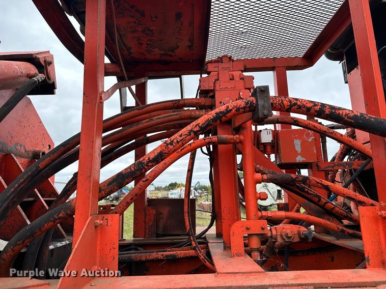 image for item MQ9430 1994 Al-jon 400logger  refuse compactor