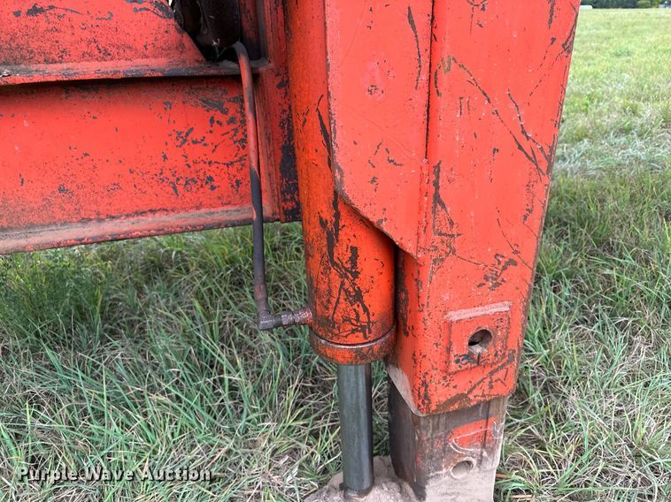 image for item MQ9430 1994 Al-jon 400logger  refuse compactor