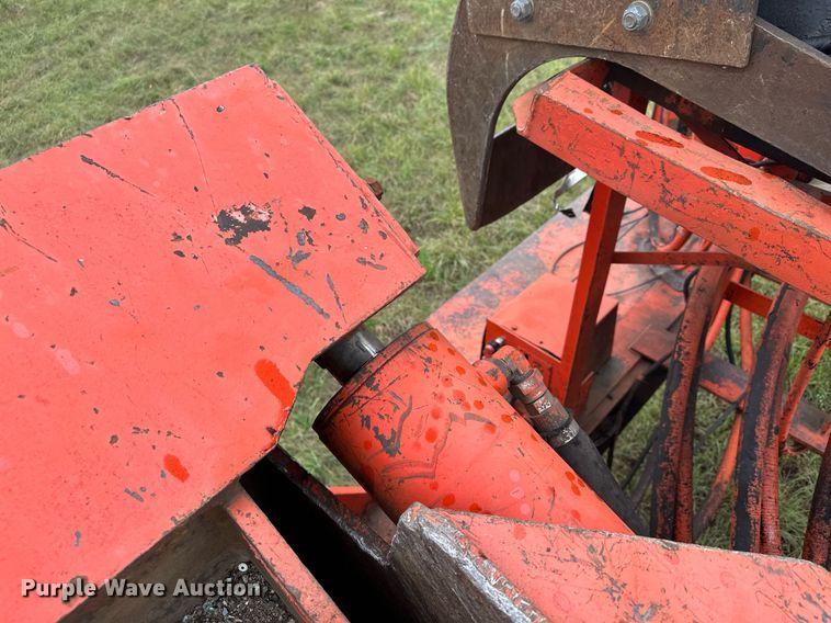 image for item MQ9430 1994 Al-jon 400logger  refuse compactor