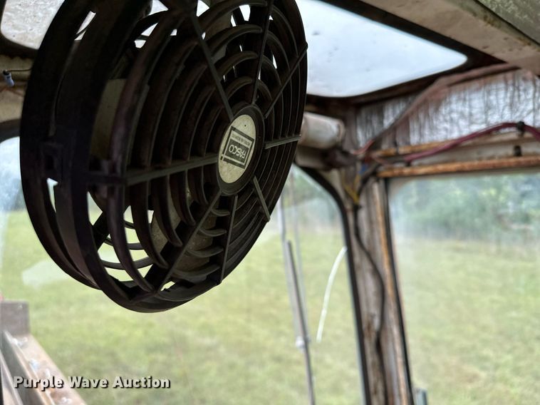 image for item MQ9430 1994 Al-jon 400logger  refuse compactor