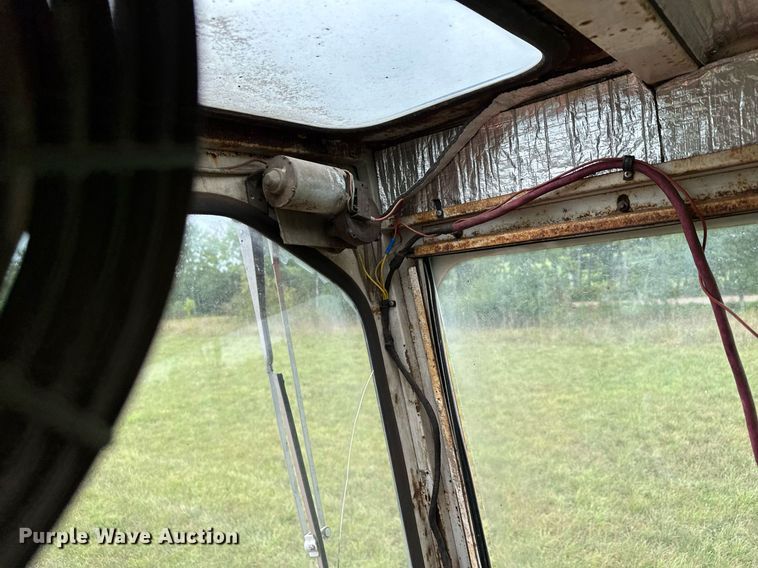 image for item MQ9430 1994 Al-jon 400logger  refuse compactor