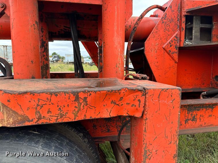 image for item MQ9430 1994 Al-jon 400logger  refuse compactor