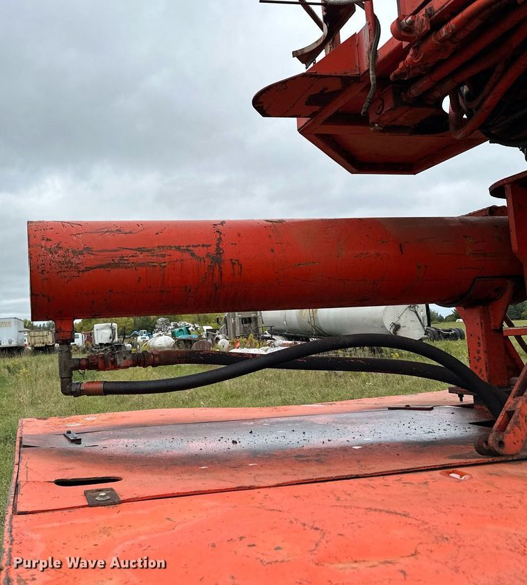 image for item MQ9430 1994 Al-jon 400logger  refuse compactor