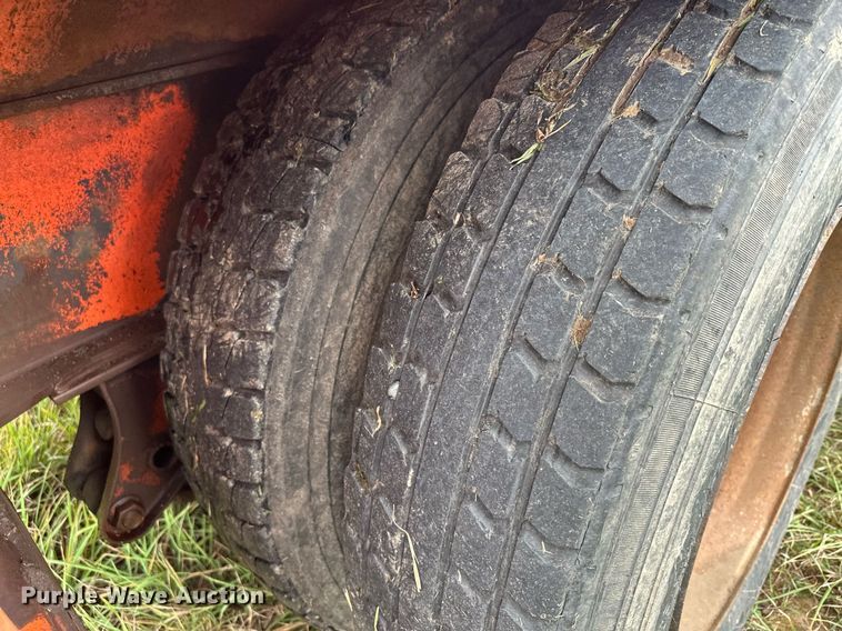 image for item MQ9430 1994 Al-jon 400logger  refuse compactor