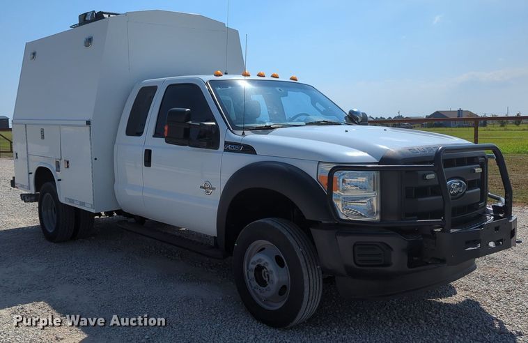 image for item MX9376 2011 Ford F550 Super Duty  SuperCab utility / service truck