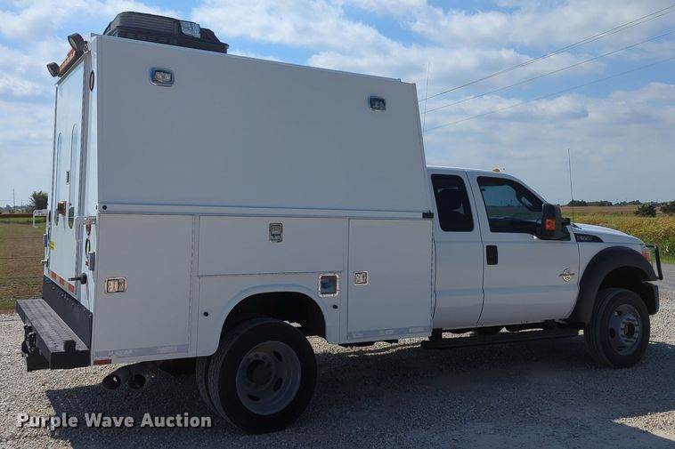 image for item MX9376 2011 Ford F550 Super Duty  SuperCab utility / service truck