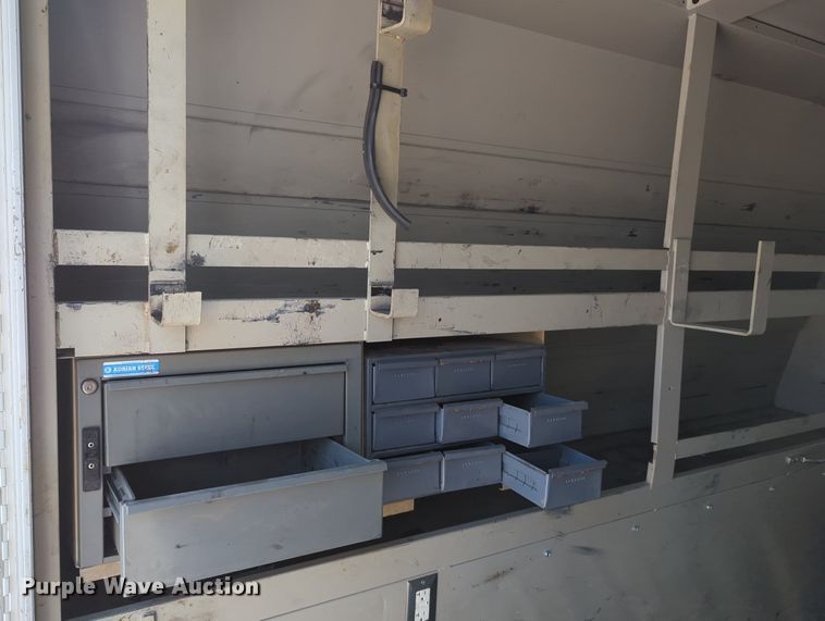 image for item MX9376 2011 Ford F550 Super Duty  SuperCab utility / service truck