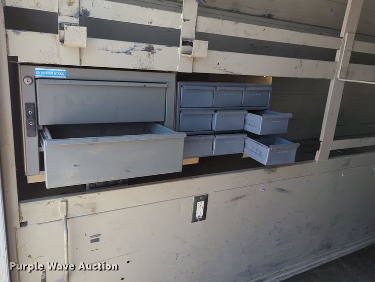 image for item MX9376 2011 Ford F550 Super Duty  SuperCab utility / service truck