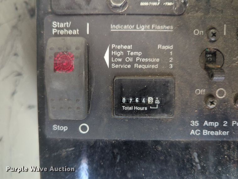 image for item MX9376 2011 Ford F550 Super Duty  SuperCab utility / service truck