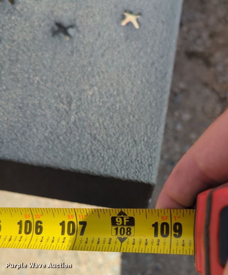 image for item MX9376 2011 Ford F550 Super Duty  SuperCab utility / service truck