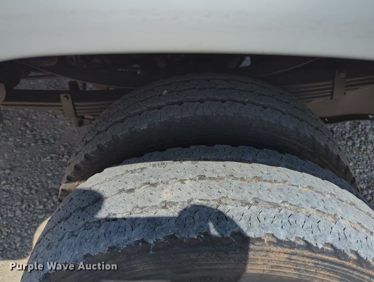 image for item MX9376 2011 Ford F550 Super Duty  SuperCab utility / service truck