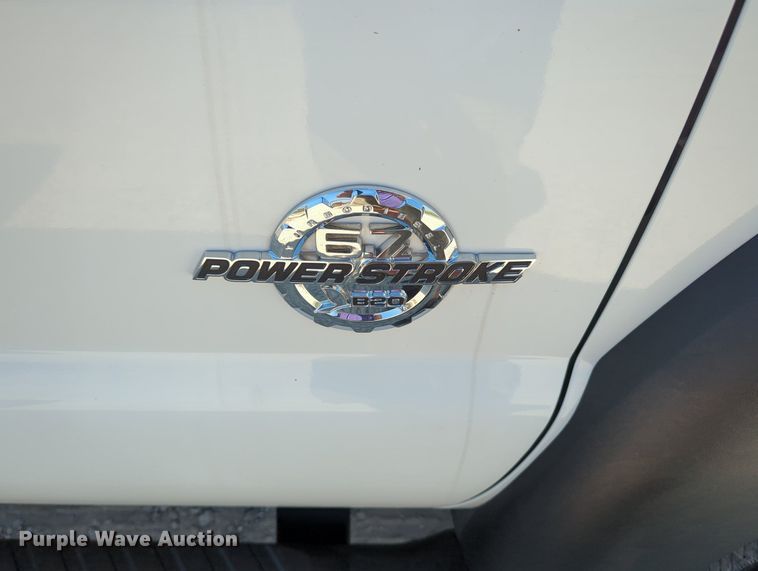 image for item MX9376 2011 Ford F550 Super Duty  SuperCab utility / service truck