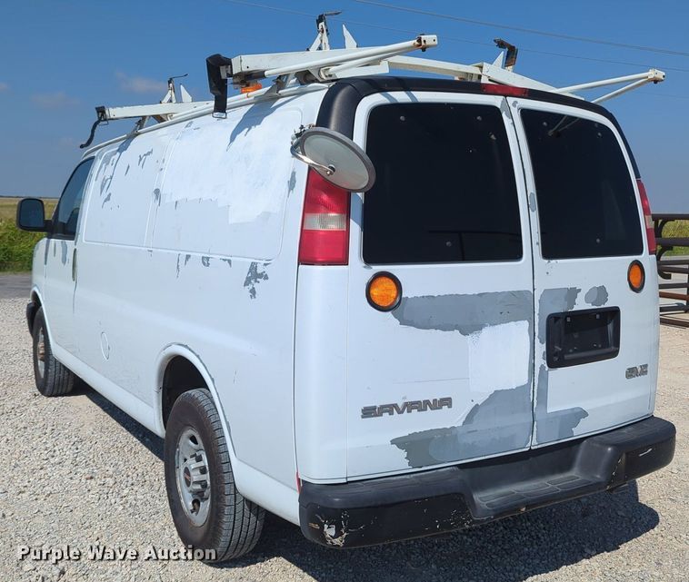 image for item MX9377 2007 GMC Savana G2500  van