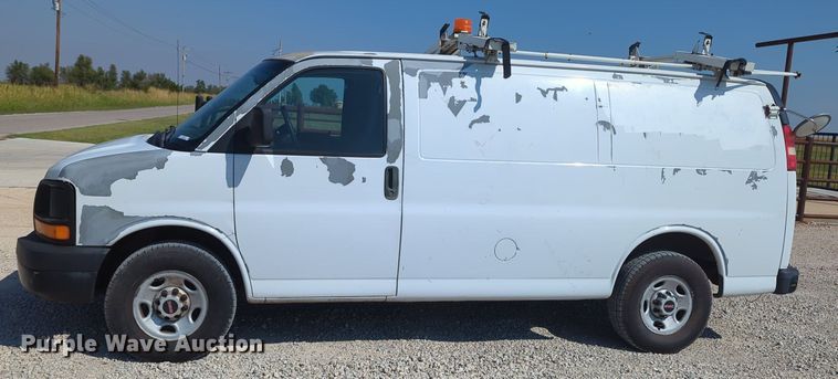 image for item MX9377 2007 GMC Savana G2500  van