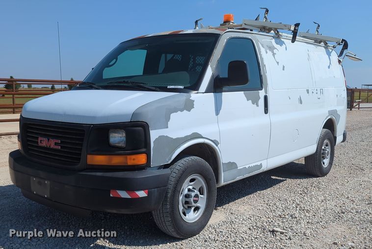 image for item MX9378 2007 GMC Savana G2500  van