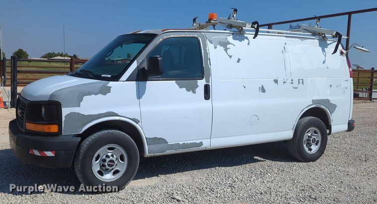 image for item MX9378 2007 GMC Savana G2500  van