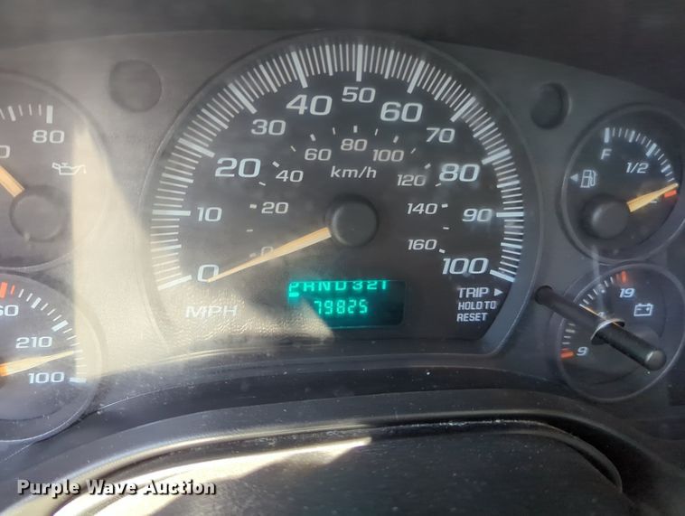 image for item MX9378 2007 GMC Savana G2500  van