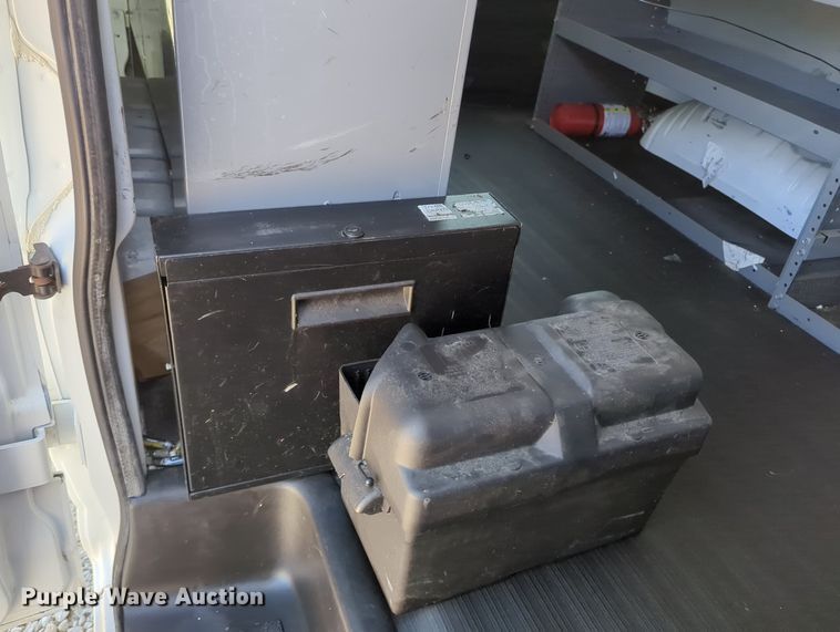 image for item MX9378 2007 GMC Savana G2500  van