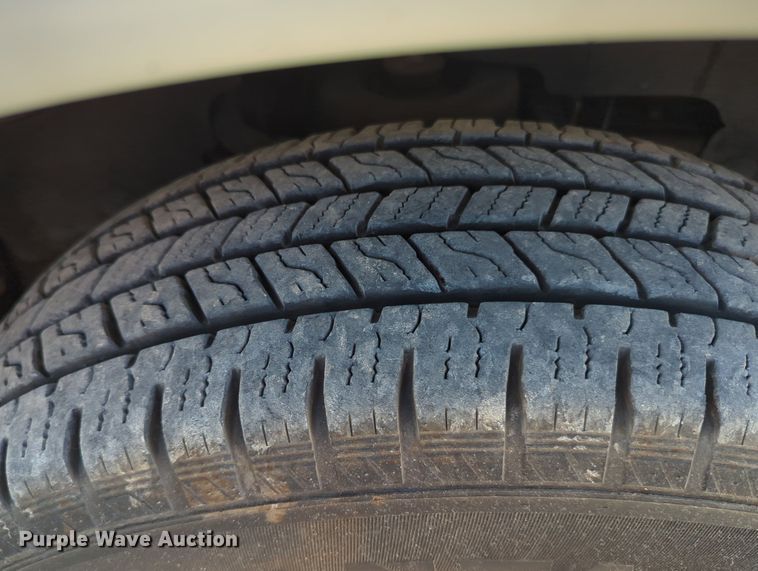 image for item MX9378 2007 GMC Savana G2500  van