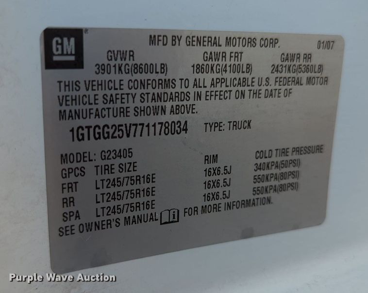 image for item MX9378 2007 GMC Savana G2500  van