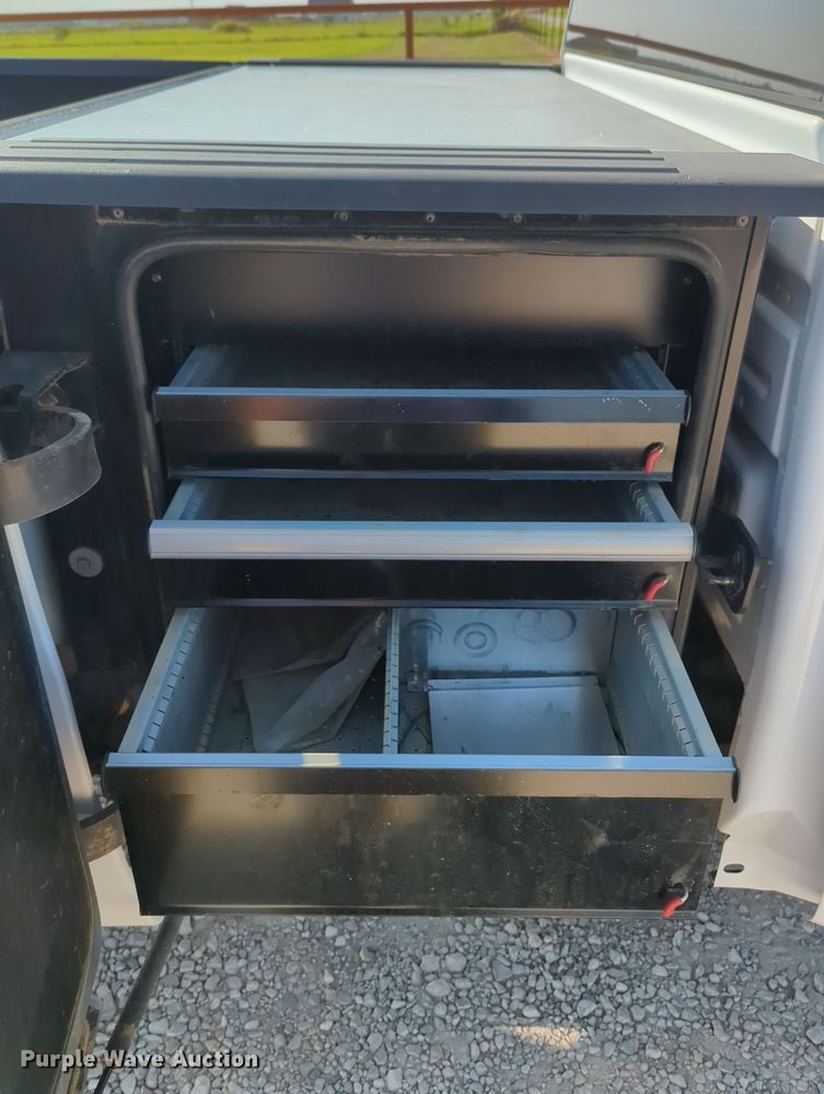 image for item MX9379 2012 Ford F150 XL  SuperCab pickup truck