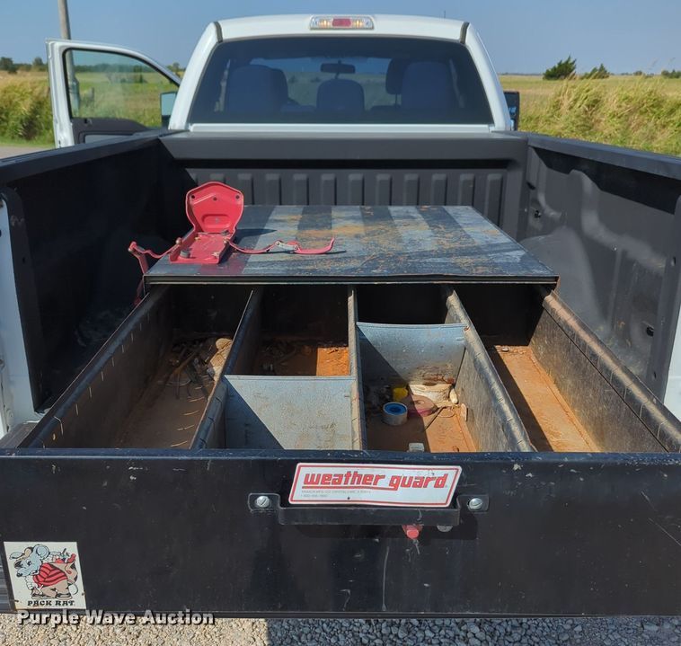 image for item MX9379 2012 Ford F150 XL  SuperCab pickup truck