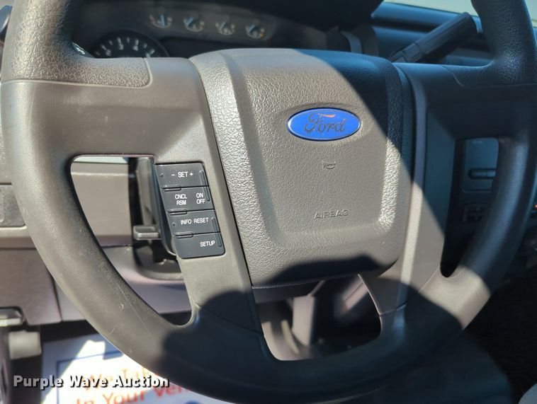 image for item MX9379 2012 Ford F150 XL  SuperCab pickup truck