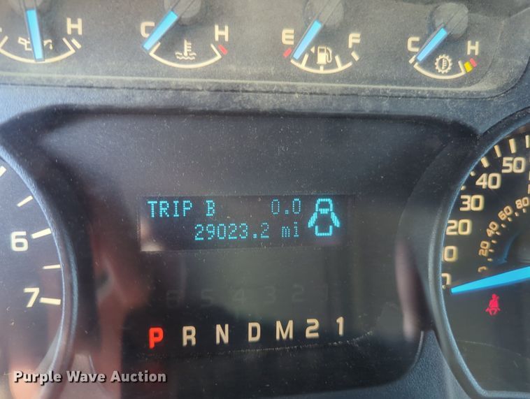 image for item MX9379 2012 Ford F150 XL  SuperCab pickup truck