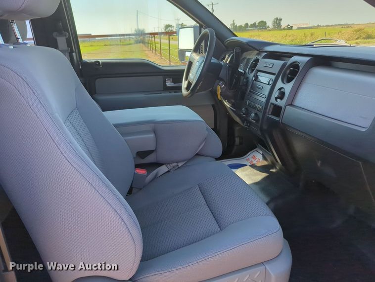 image for item MX9379 2012 Ford F150 XL  SuperCab pickup truck