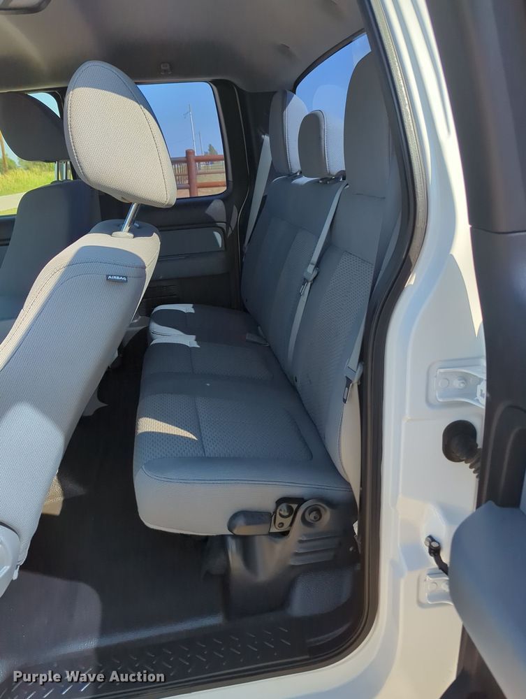 image for item MX9379 2012 Ford F150 XL  SuperCab pickup truck