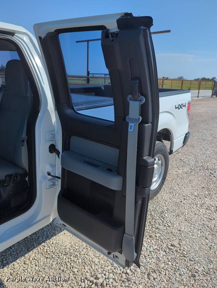 image for item MX9379 2012 Ford F150 XL  SuperCab pickup truck