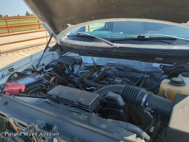 image for item MX9379 2012 Ford F150 XL  SuperCab pickup truck