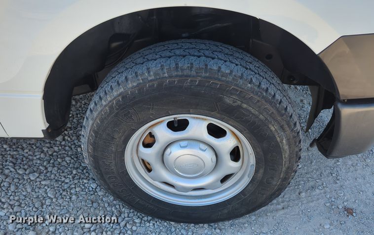 image for item MX9379 2012 Ford F150 XL  SuperCab pickup truck