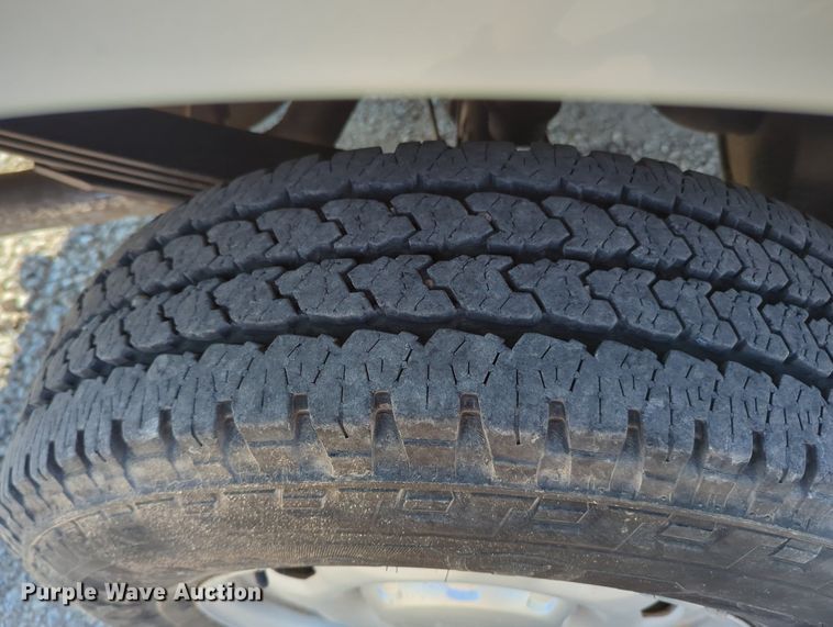 image for item MX9379 2012 Ford F150 XL  SuperCab pickup truck