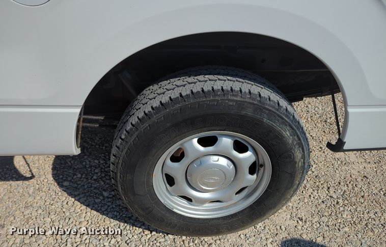 image for item MX9379 2012 Ford F150 XL  SuperCab pickup truck