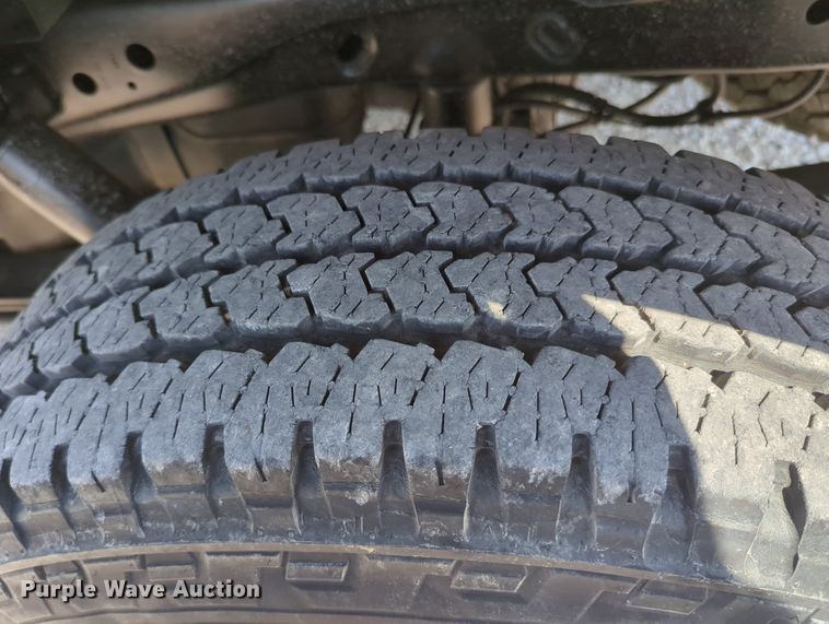 image for item MX9379 2012 Ford F150 XL  SuperCab pickup truck