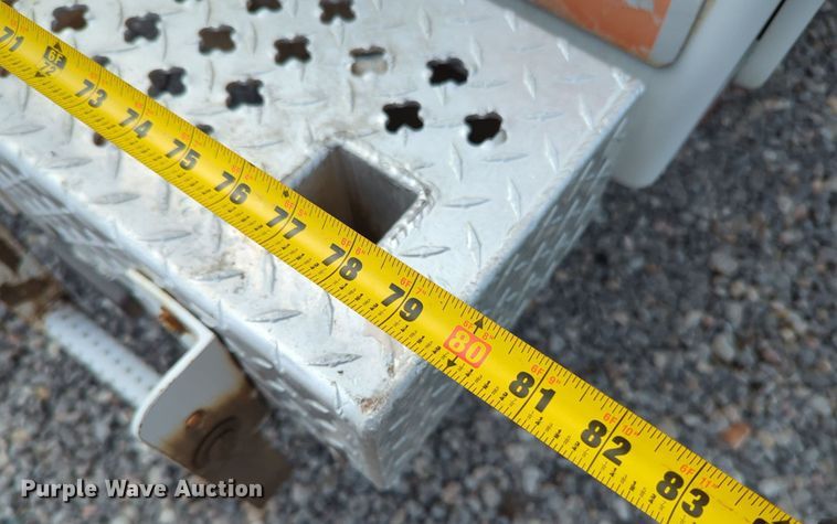 image for item MX9383 2011 Ford F350 Super Duty  SuperCab utility bed pickup truck