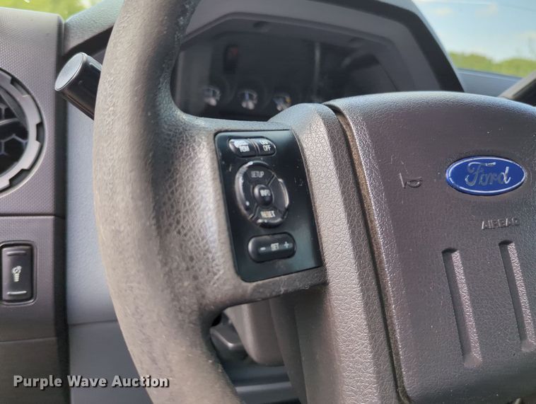 image for item MX9383 2011 Ford F350 Super Duty  SuperCab utility bed pickup truck