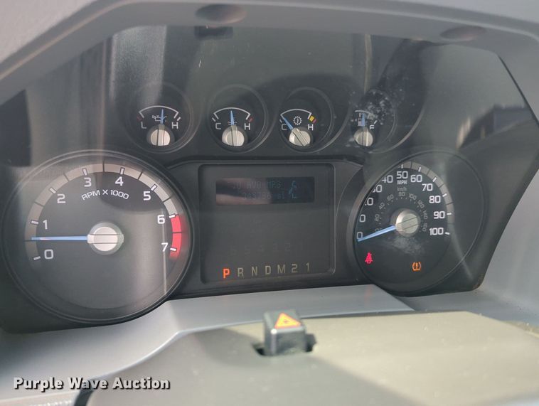 image for item MX9383 2011 Ford F350 Super Duty  SuperCab utility bed pickup truck