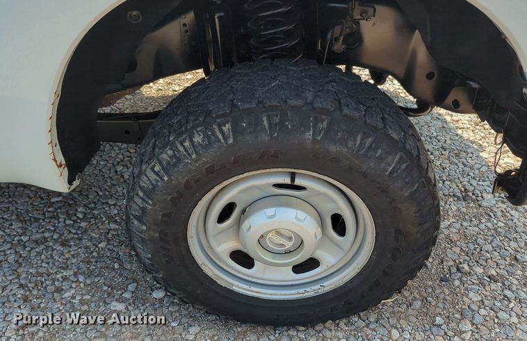 image for item MX9383 2011 Ford F350 Super Duty  SuperCab utility bed pickup truck